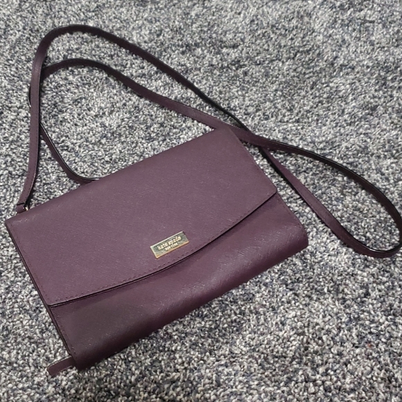 kate spade Handbags - Kate Spade Crossbody Laurel Way Winni